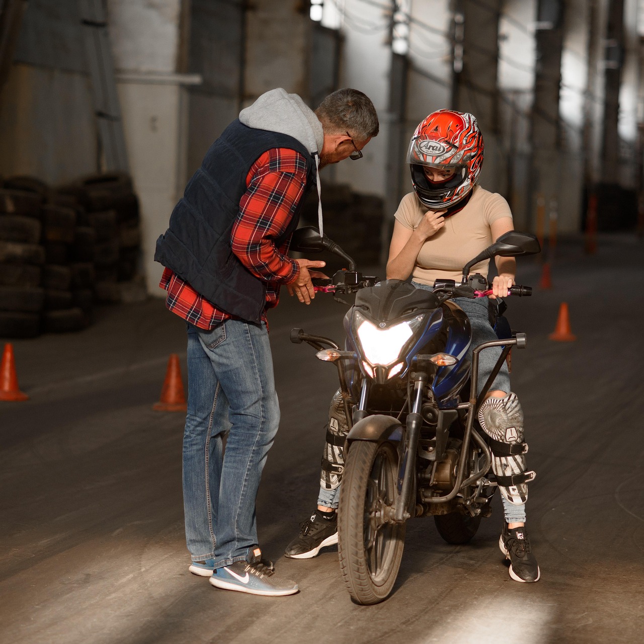 铁塔猫海盐柠檬爆珠（粗）：国内期货开户哪个平台好