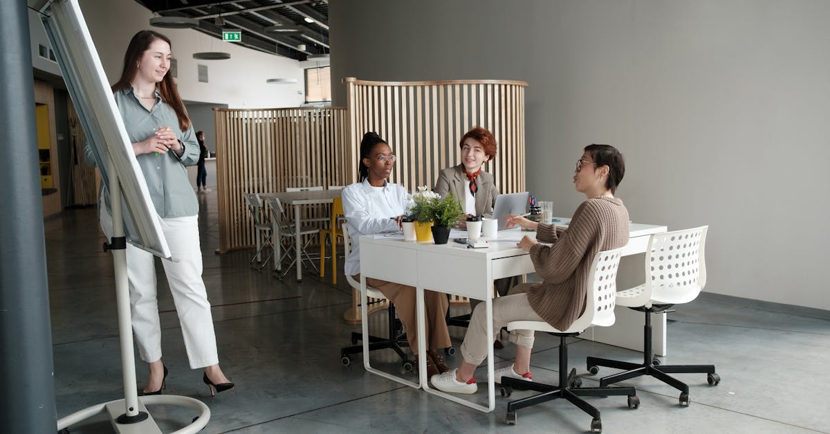 忠告七星蓝莓爆珠：新疆注册公司如何代理